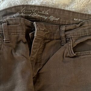 Gloria Vanderbilt Straight Leg Jeans - Brown